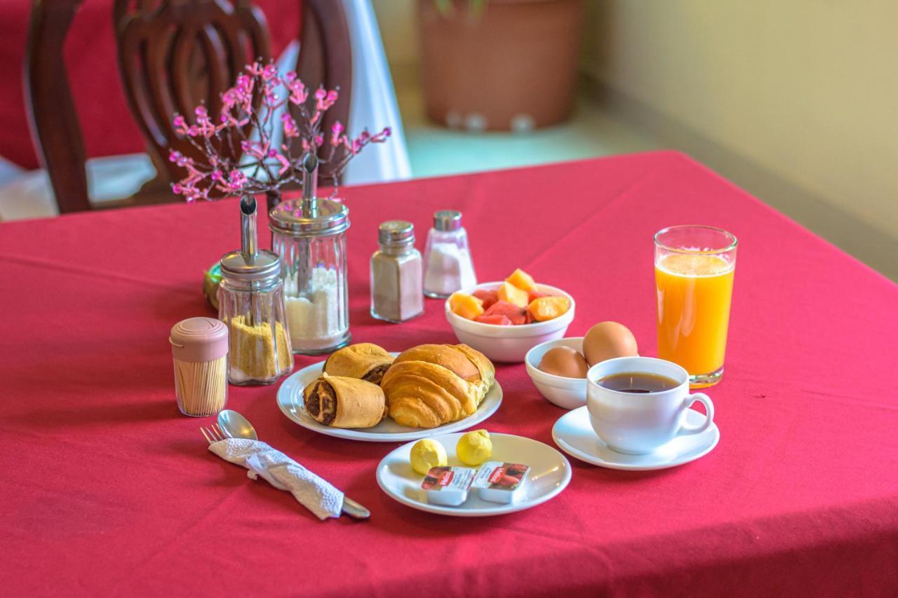 Hotel Cumbaya Sanvy Quito Luaran gambar