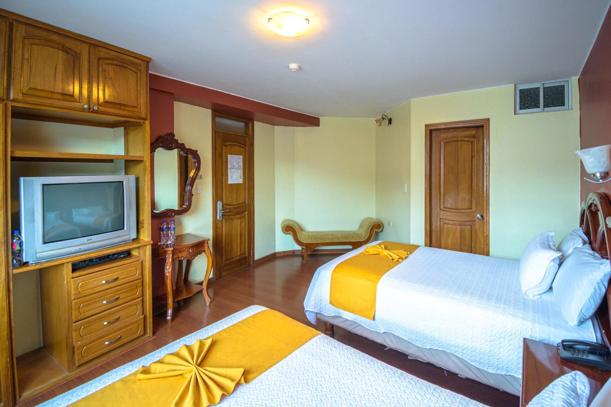 Hotel Cumbaya Sanvy Quito Bilik gambar